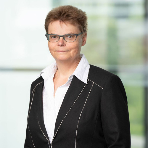 Christiane-Mueller Team  